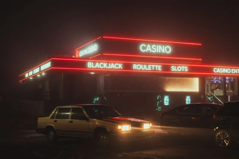 Roulette, Blackjack o Slot: Qual è il Gioco da Casinò Meno Svantaggioso per Te?